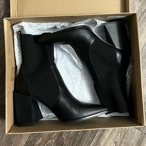 Steve Madden Sock Bootie in Black Leather